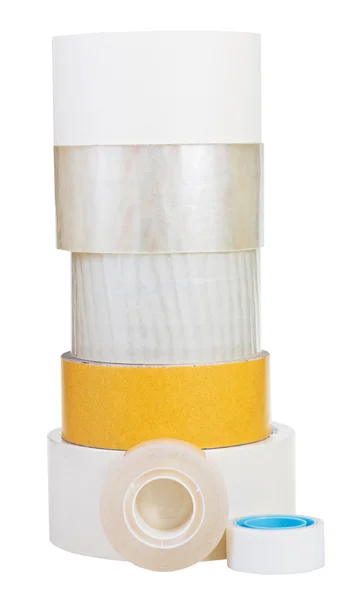 Vários rolos de fita adesiva isolados em branco — Fotografia de Stock
