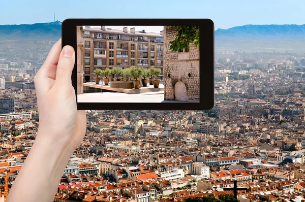 Tourist photographs of square in Marseilles city — Stock Photo, Image