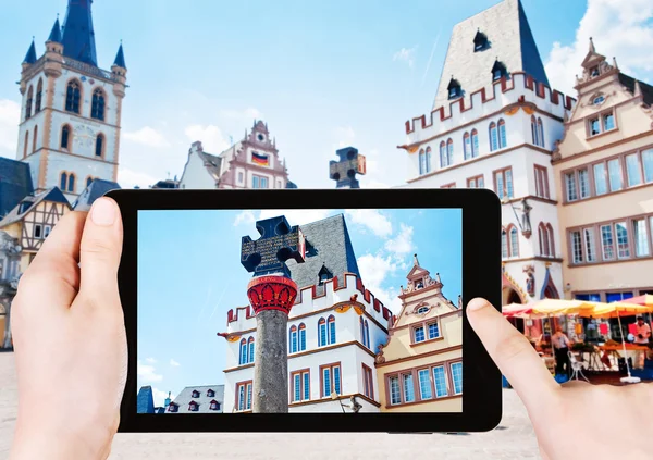 Touristische Fotos vom Marktplatz in Trier — Stockfoto