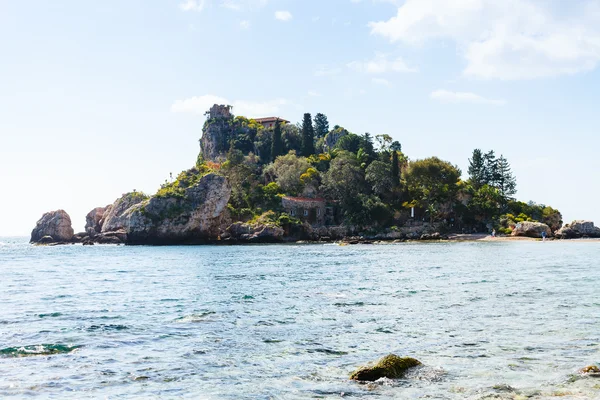 Ø Isola Bella i Det Ioniske Hav, Sicilien, Italien - Stock-foto