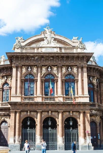 Gevel van Teatro Massimo Bellini, Catania — Stockfoto