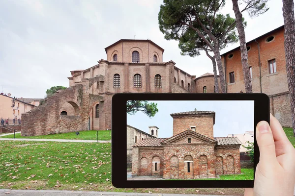 Фото древней базилики в Равенне, Италия — стоковое фото