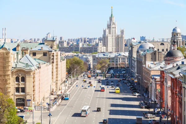 Paisaje urbano con la plaza Lubyanka en Moscú — Foto de Stock