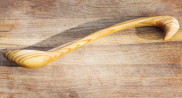 Cortar cuchara de madera —  Fotos de Stock