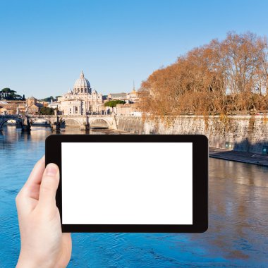 turist fotoğraf görünümünde sonbahar Bazilikası