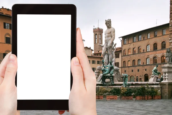 Tourist photographs Piazza della Signoria Florence — Stock Photo, Image