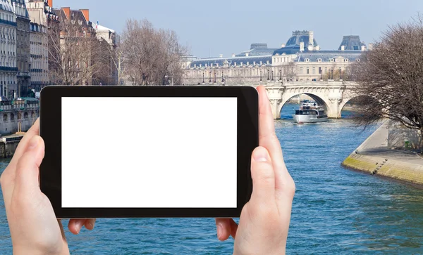 Toeristische foto's van Pont Neuf in Parijs — Stockfoto