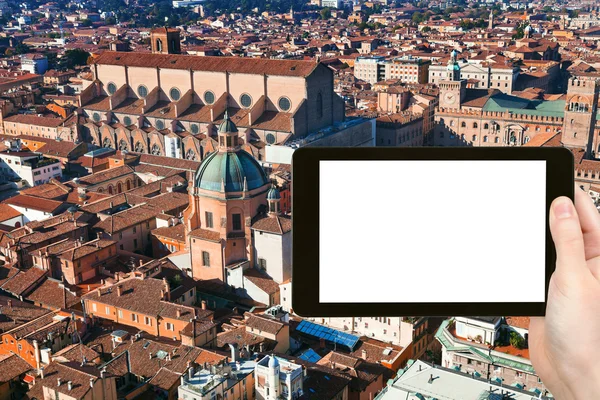 Tourist photographs of Basilica in Bologna — Stock Photo, Image