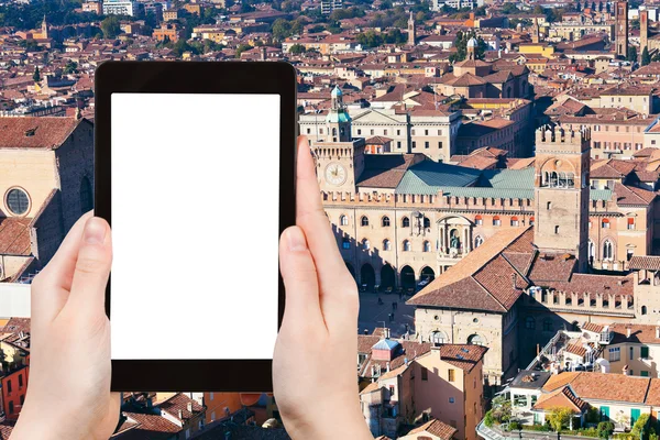 Turistické fotografie Piazza Maggiore v Bologni — Stock fotografie