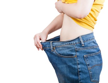 deri bir kemik kız büyük boy eski kot üzerinde çalışıyor