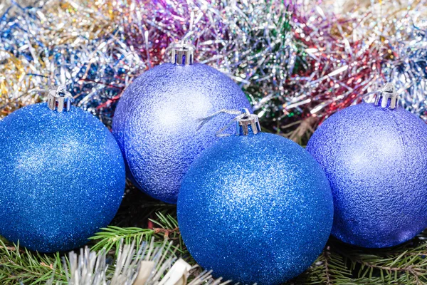 Blue, violet Christmas balls, tinsel, Xmas tree 1 — Stock Photo, Image