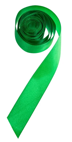 Zielony satynowe wstążki dekoracyjne na białym tle — Zdjęcie stockowe