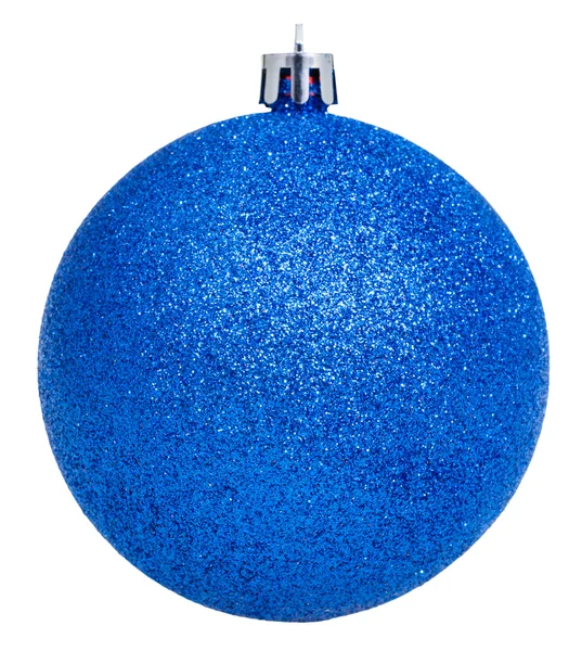 Bola azul de Navidad aislado sobre fondo blanco — Foto de Stock