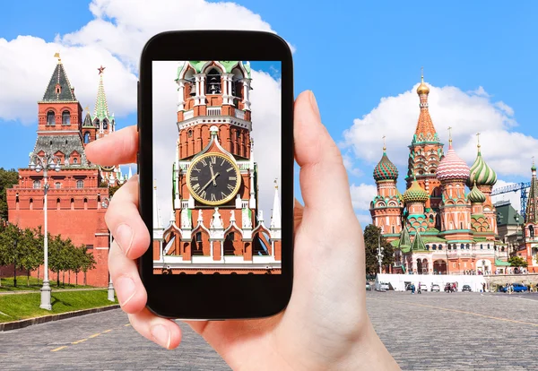 Picture of Tower in Moscow Kremlin on Red square — Stock Photo, Image