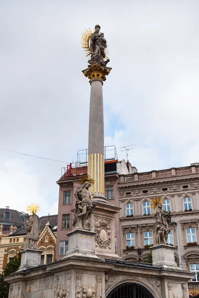 Columna de la peste en la Plaza de la Libertad en el casco antiguo de Brno —  Fotos de Stock