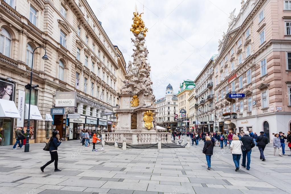 Tourists On Graben Vienna City Stock Editorial Photo C Vvoennyy