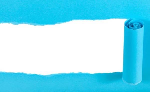 Powyżej widok niebieskiego rzutowane rozdarty papier biały — Zdjęcie stockowe