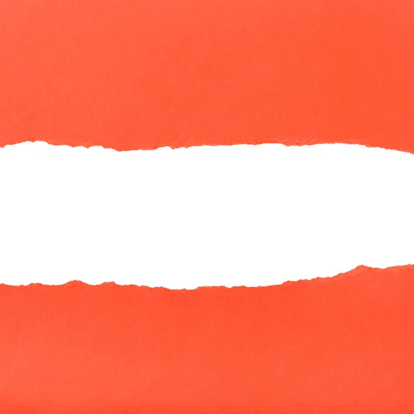 Opgesplitst helften van het vel rode gescheurd papier — Stockfoto