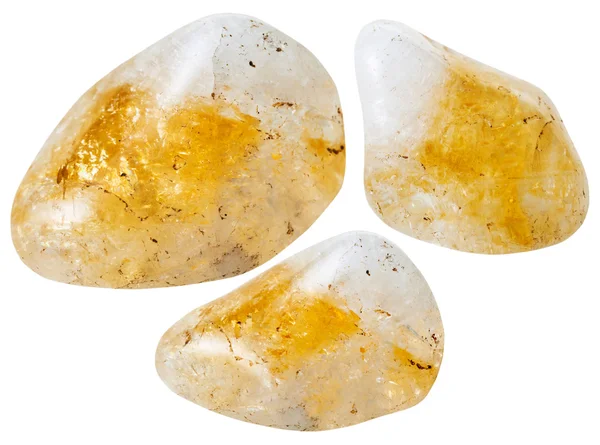 Trzy żółte kamienie szlachetne cytryn kwarc na białym tle — Zdjęcie stockowe