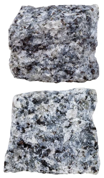 Twee stukken van de minerale steen Gabbro (basalt) — Stockfoto