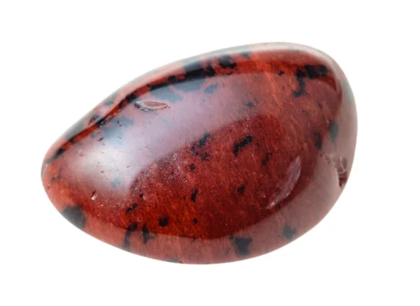Изолированный обсидиановый камень красного дерева — стоковое фото