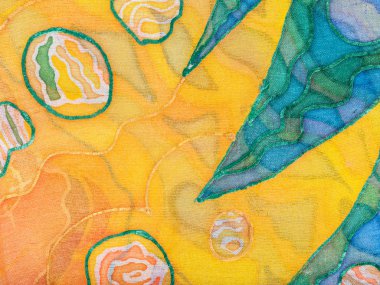 Sarı ve yeşil arka süsleme ipek batik üzerinde