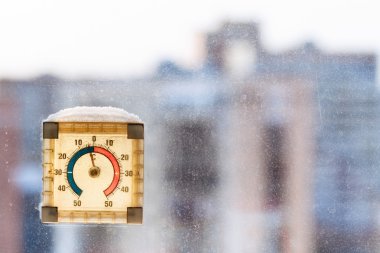 ilk frost filialı üzrə - termometre sıcaklık