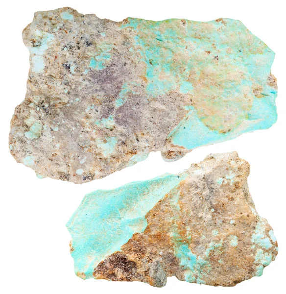 Два кусочка бирюзовых драгоценных камней изолированы — стоковое фото