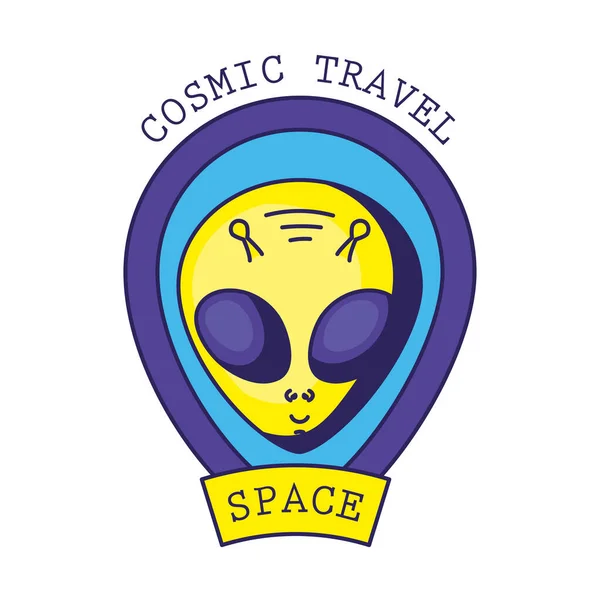 Distintivo con un alieno in esso e spazio di viaggio cosmico lettering — Vettoriale Stock