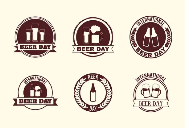 Sellos de cerveza día — Archivo Imágenes Vectoriales
