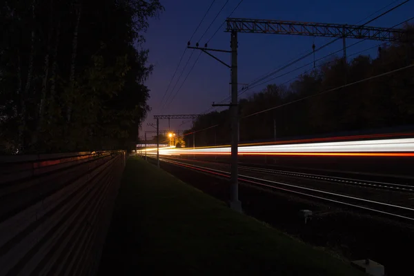 Geceleri hareket demiryolu parça