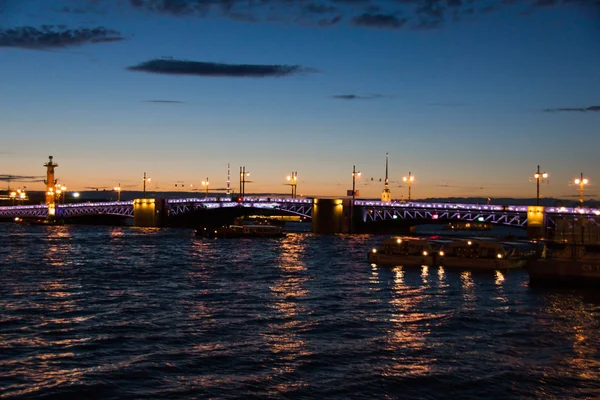 Bridge i St. Petersburg — Stockfoto