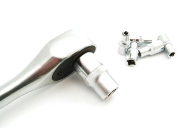 Kilit ve birkaç mezartaşı 