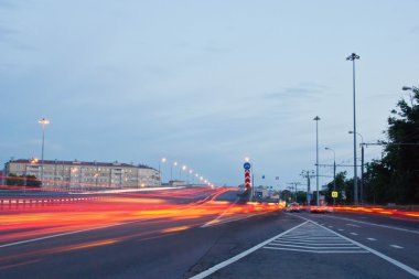 Karayolu yoğun trafik