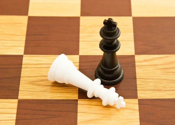 Zwarte en witte schaak — Stockfoto