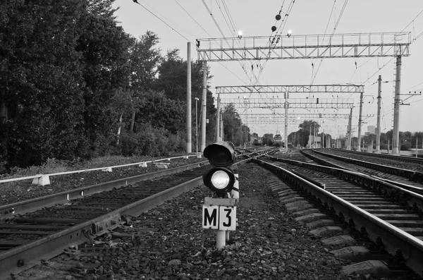 Semaphore on railway black and white — Stock Photo, Image