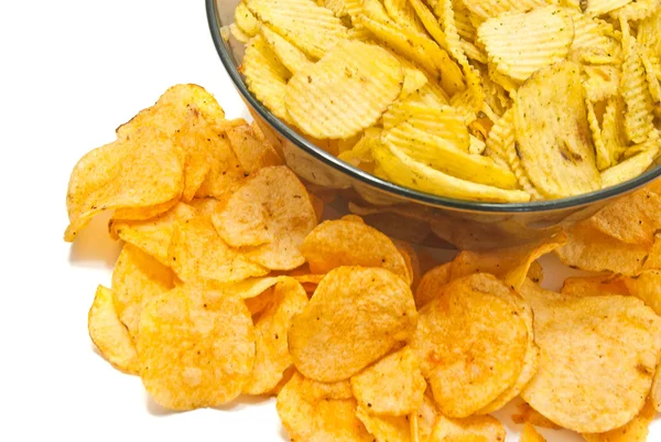 Verschiedene knusprige Kartoffelchips — Stockfoto