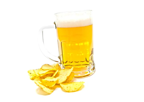 Glass of beer and ruffles chips — Stock Photo, Image