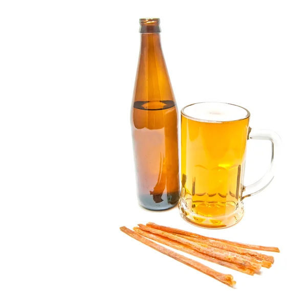 Snack de pescado y cerveza ligera — Foto de Stock