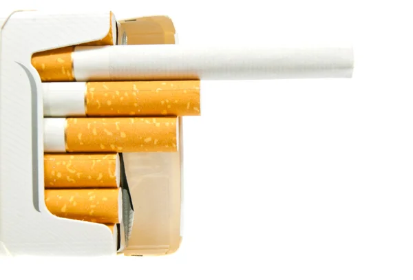 Volledige pack van sigaretten — Stockfoto