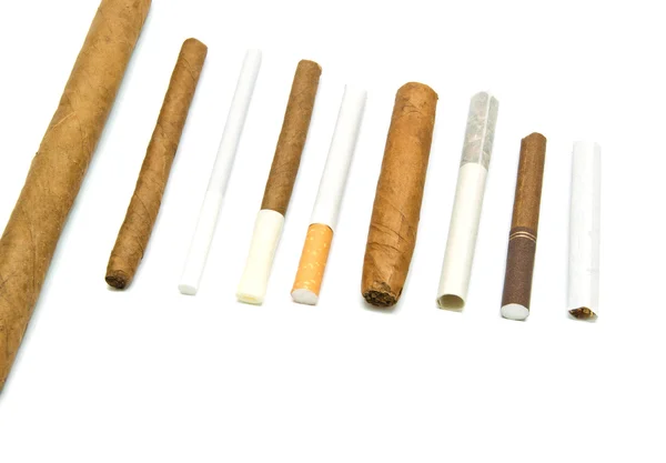 Mnoho cigarety a doutníky — Stock fotografie