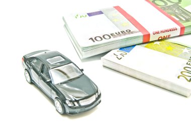 euro notları beyaz üzerine siyah araba