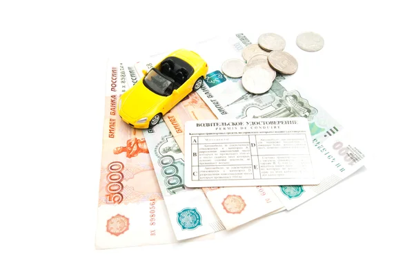 운전 면허증, 지폐 및 노란 차 — 스톡 사진