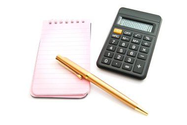 kalem, pembe not defteri ve hesap makinesi