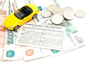 sarı araba, ehliyet ve banknot