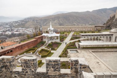  Akhaltsikhe, Georgia 'daki ünlü Rabat ya da Rabati şatosunun manzarası