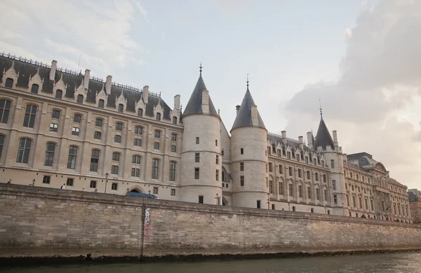 Palais de Justice, Ile de la Cite, Paris - France — Stock Photo, Image