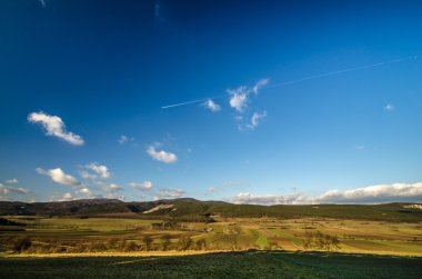 Yeşil dağ manzarası
