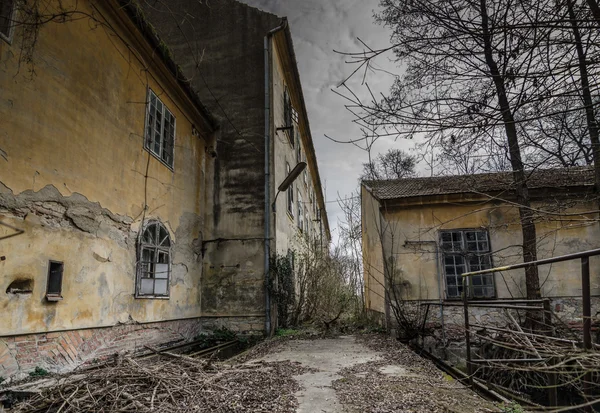 Oude fabriek terrein — Stockfoto