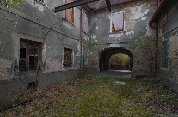 Passage in an old house — Stock Photo, Image